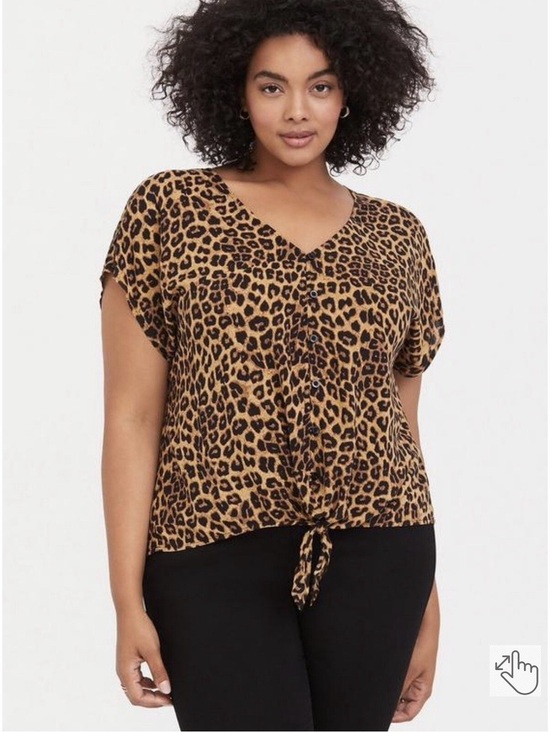 Mia terra Tops - 🌸Mia Terra tie-front top features a brown and black leopard print pattern 2x